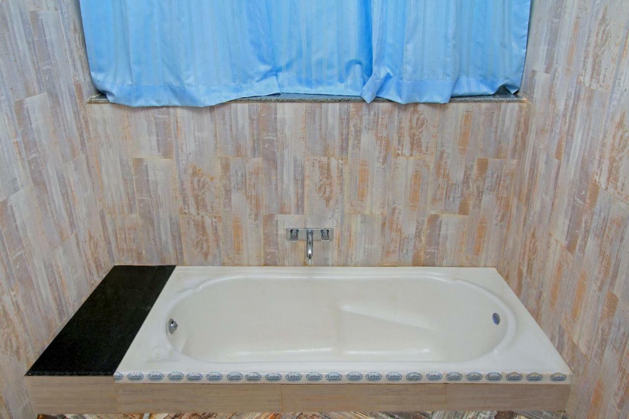 Palette Arthigamya Spa & Resort Gokarna  Luaran gambar