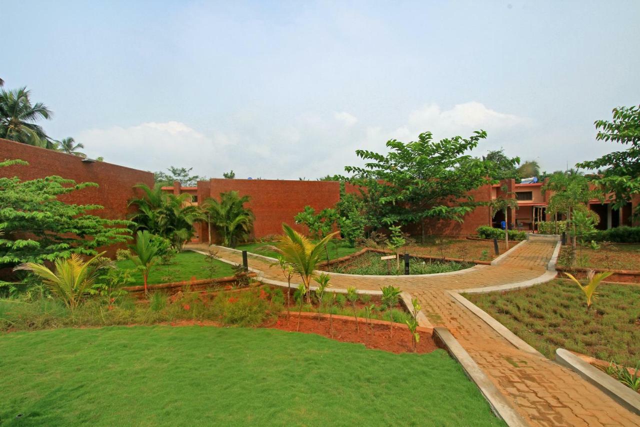 Palette Arthigamya Spa & Resort Gokarna  Luaran gambar