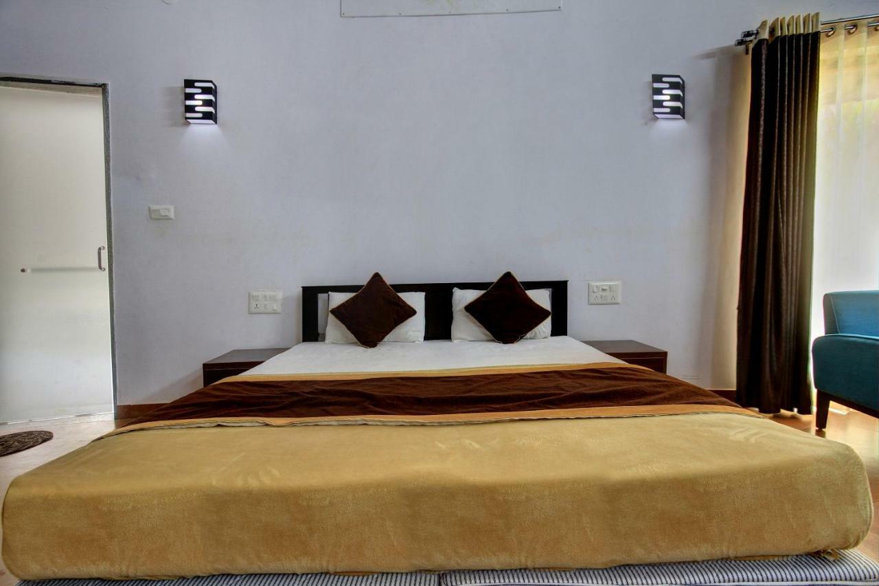 Palette Arthigamya Spa & Resort Gokarna  Luaran gambar